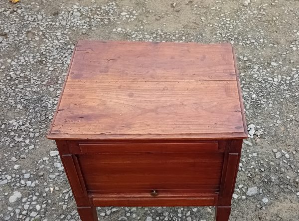 Ancien chevet a rideau en noyer n°11558