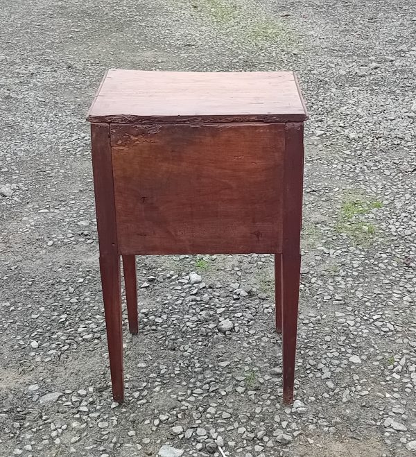 Ancien chevet a rideau en noyer n°11558