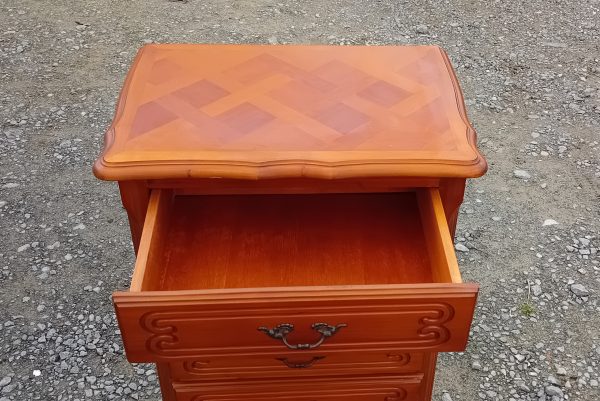 Chiffonnier / commode / Style Louis XV n°11555