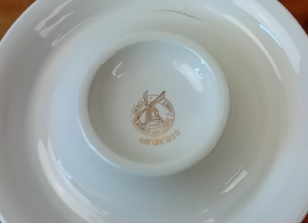 Ancien cendrier publicitaire Suze n°11588