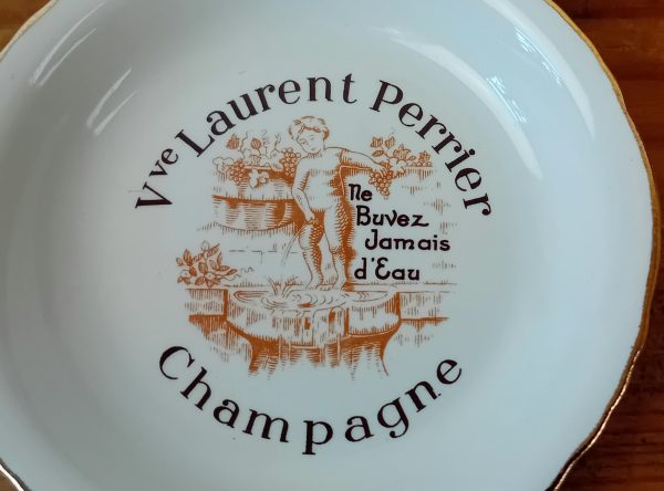 Vide poche publicitaire Champagne n°11590