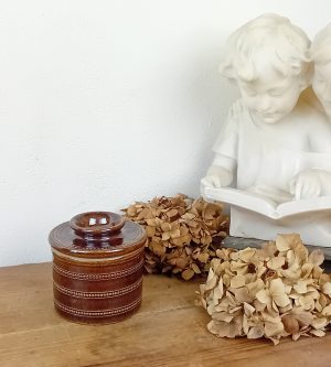 Beurrier a eau en grès du Berry n°11555