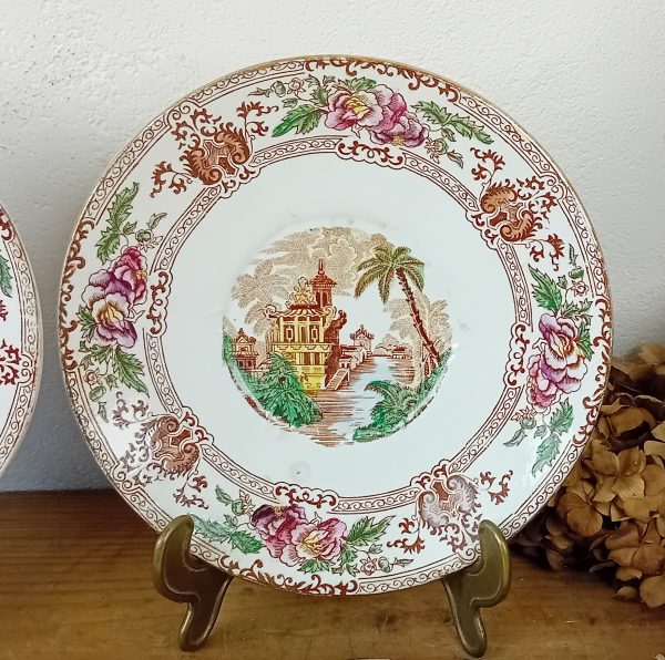 Lot de 4 anciennes assiettes Cyprus Sarreguemines n°11602