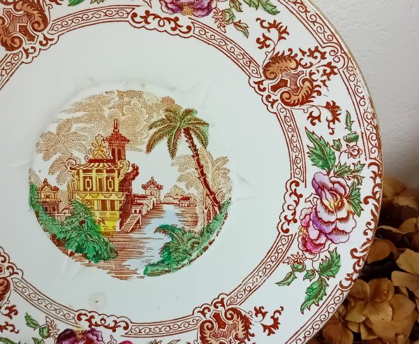 Lot de 4 anciennes assiettes Cyprus Sarreguemines n°11602