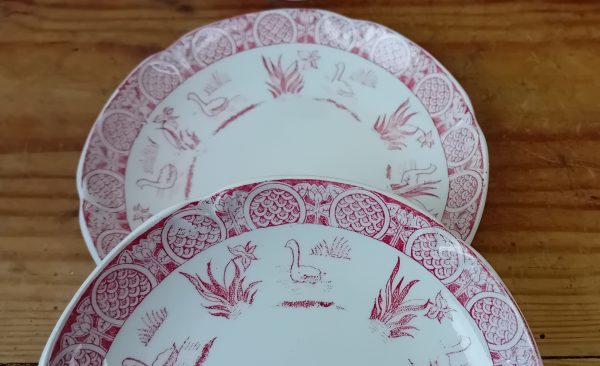 Lot de 2 anciennes tasses / Terre de fer / Gien / n°11615