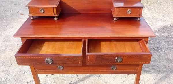 Ancienne coiffeuse / commode en acajou n°11572