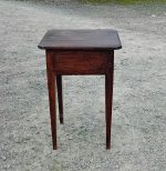 Ancienne table de nuit n°11574