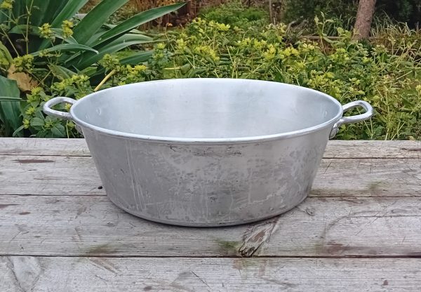 Grande bassine landaise en alu / Tournus / n°11619