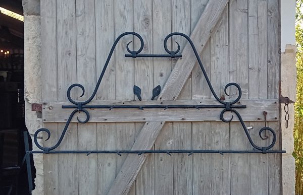 Ancienne potence de boucher en fer forgé n°11622