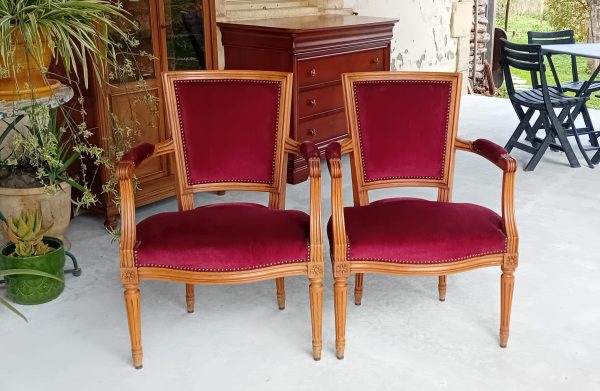 Paire de fauteuils cabriolets Louis XVI n°11623
