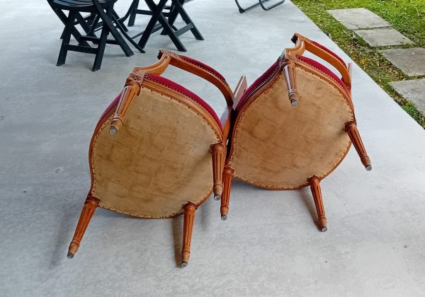 Paire de fauteuils cabriolets Louis XVI n°11623