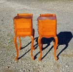 Paire de tables de nuit en merisier n°11638