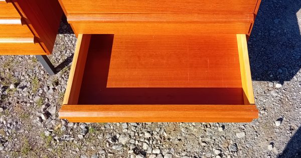 Paire de tables de nuit vintages / Scandinave / n°11641