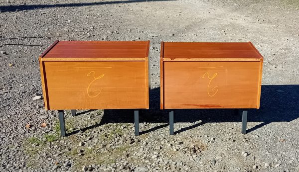Paire de tables de nuit vintages / Scandinave / n°11641