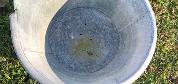 Ancienne baignoire en zinc n°11650