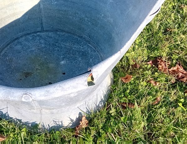 Ancienne baignoire en zinc n°11650