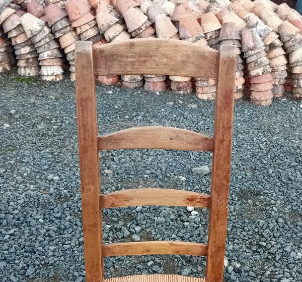 Ancienne chaise basse n°11656