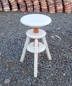Tabouret a vis en bois n°11658