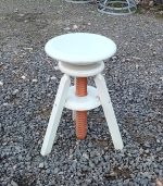 Tabouret a vis en bois n°11657