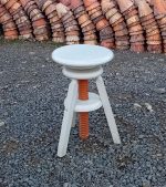 Tabouret a vis en bois n°11658