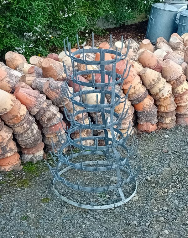 Ancien égouttoir a bouteilles n°11659