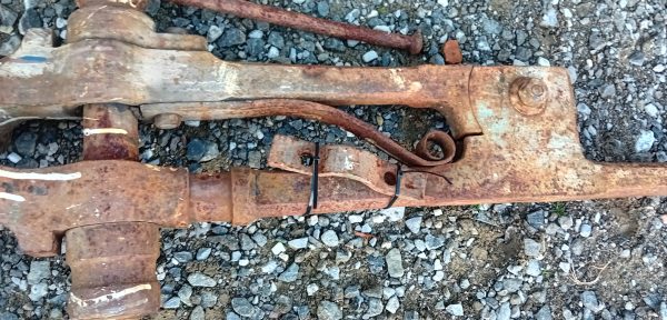 Ancien étau de forgeron n°11666