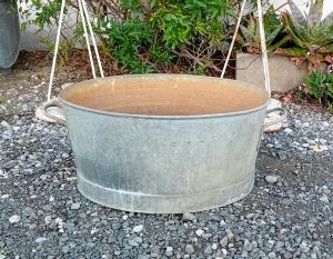 Ancienne bassine ovale en zinc n°11667