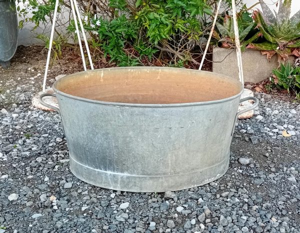 Ancienne bassine ovale en zinc n°11667