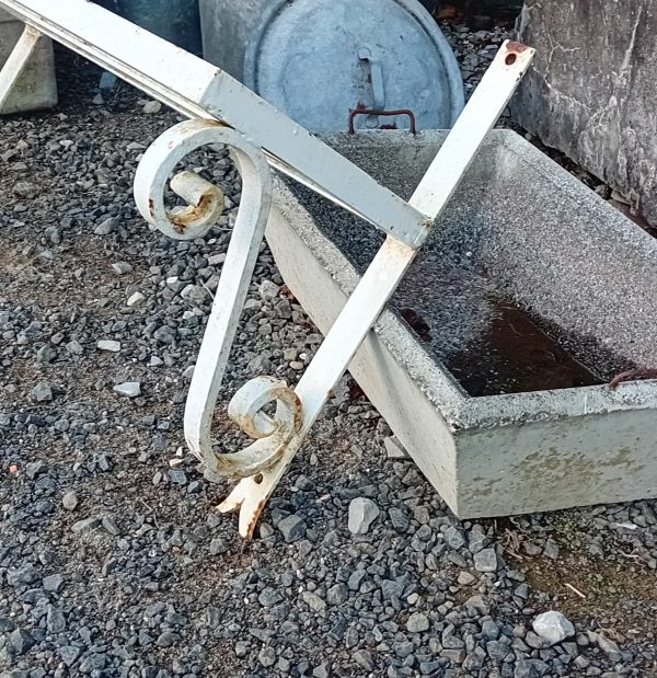 Ancienne grande étagère en fer forgé n°11668