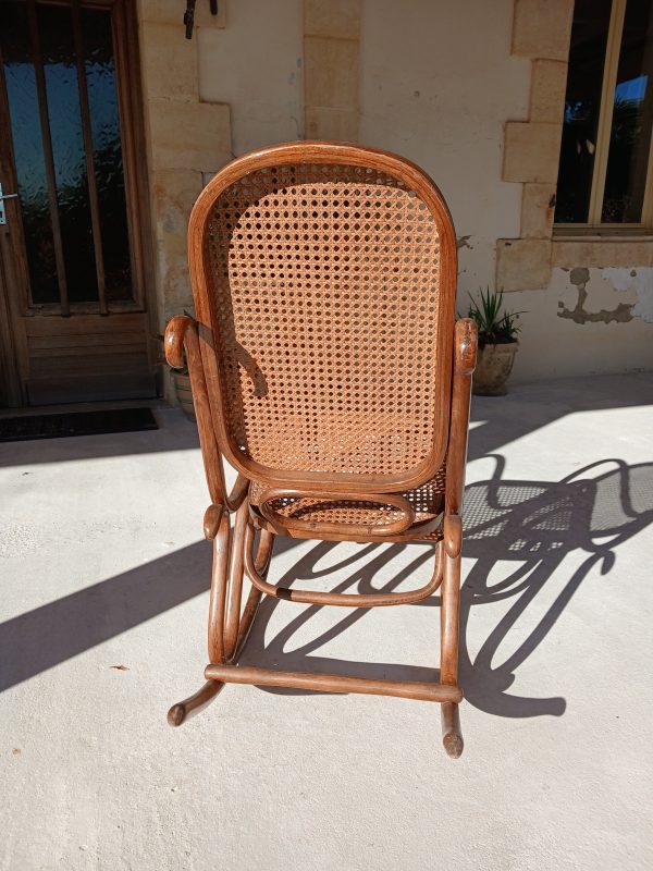 Ancien Rocking Chair Thonet / Bois courbé / n°11672
