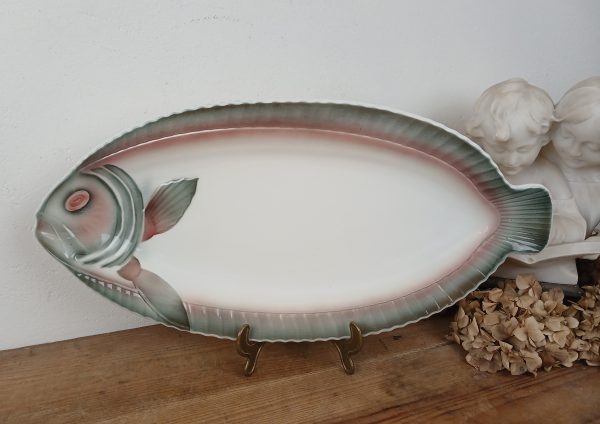 Grand plat vintage / Barbotine / Poisson / n°11674