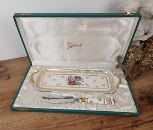 Plat a cake en porcelaine de Limoges n°11682