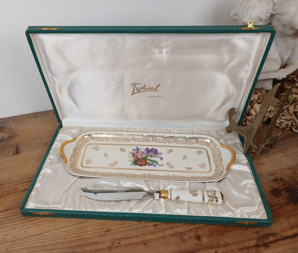 Plat a cake en porcelaine de Limoges n°11682