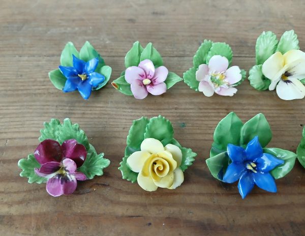 Lot de 10 porte-noms en porcelaine Royal Adderley n°11681