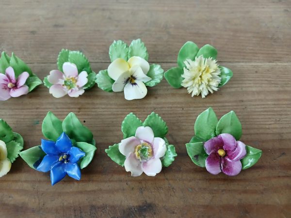 Lot de 10 porte-noms en porcelaine Royal Adderley n°11681