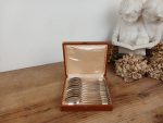 Coffret 12 cuillères a café Art déco en métal argenté n°11680