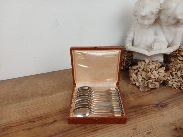 Coffret 12 cuillères a café Art déco en métal argenté n°11680