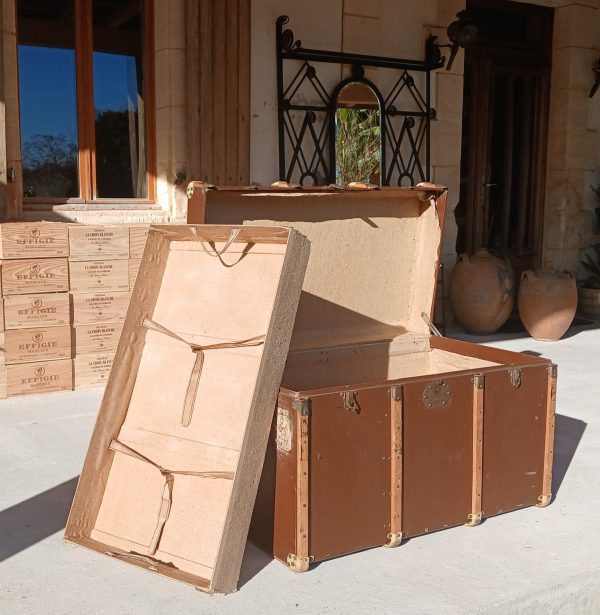 Ancienne malle de voyage n°11687