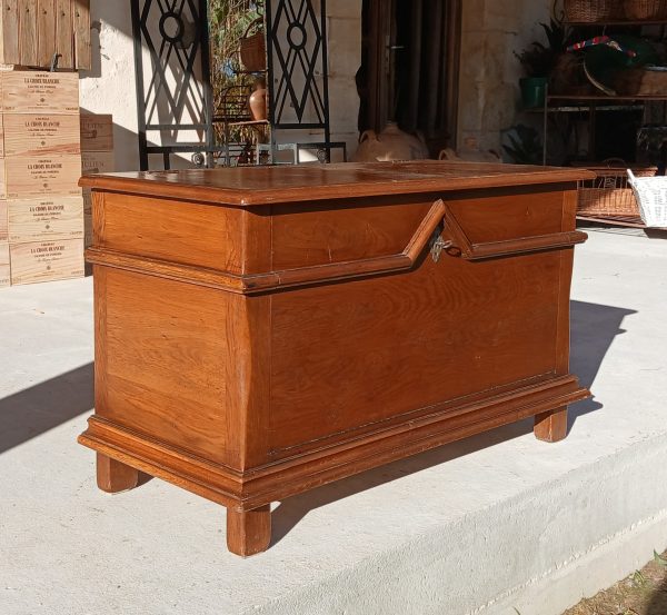 Grand coffre en chêne n°11691