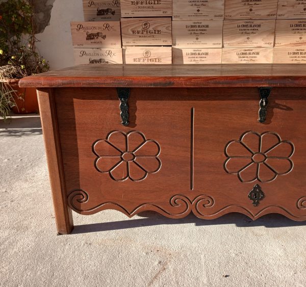 Coffre en bois décor floral n°11692