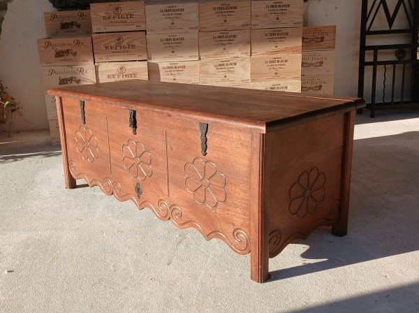 Coffre en bois décor floral n°11692