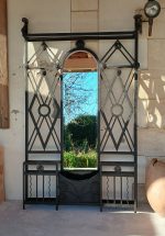 Ancien vestiaire en fer forgé / Art Déco / n°11693