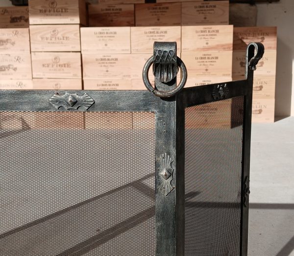 Ancien pare feu en fer forgé n°11699