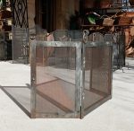 Ancien pare feu en fer forgé n°11699