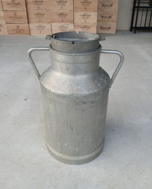 Ancien bidon de lait en alu n°11706