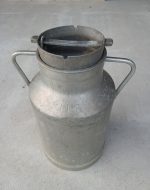 Ancien bidon de lait en alu n°11706