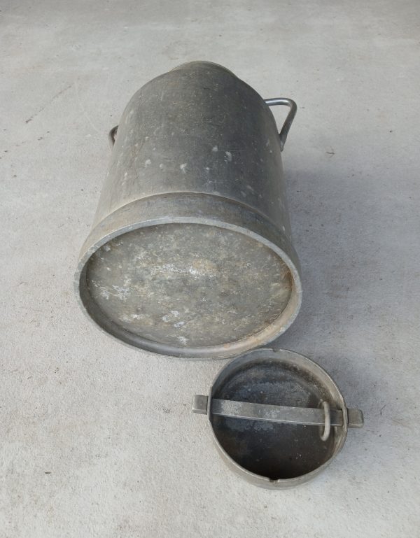 Ancien bidon de lait en alu n°11706