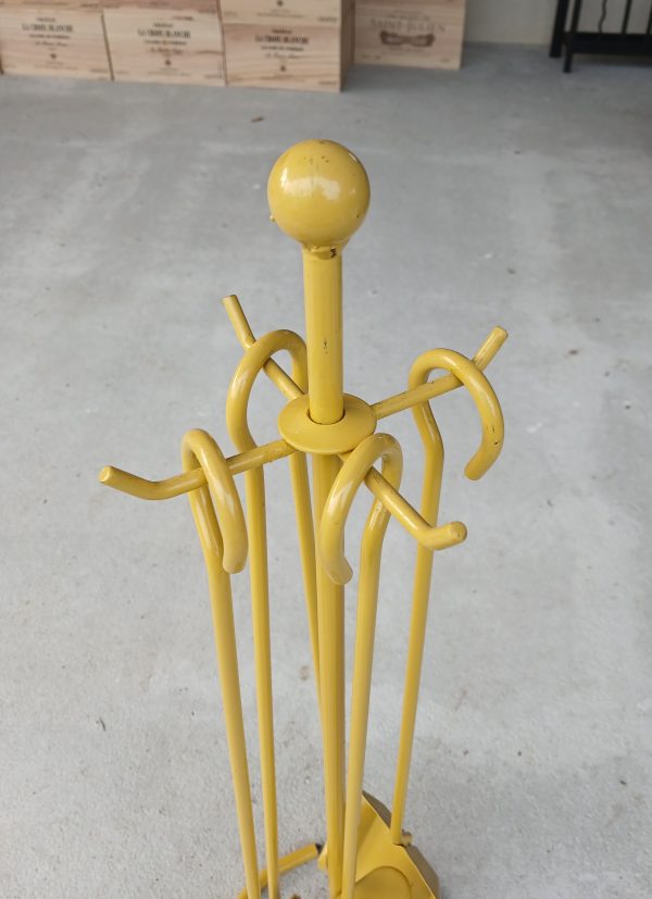 Serviteur en métal pour cheminée jaune n°11708