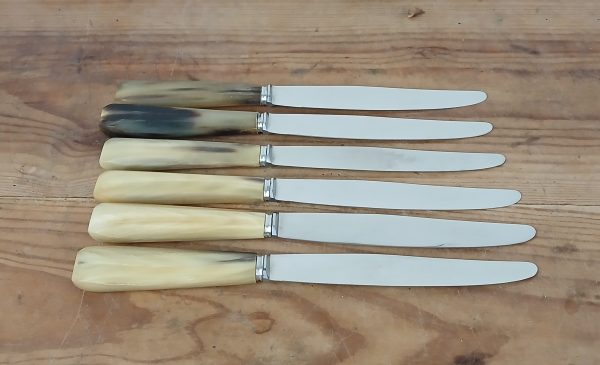 Lot de 6 anciens couteaux n°11803