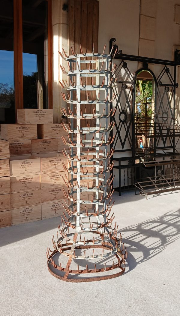 Ancien grand égouttoir / Hérisson / n°11718